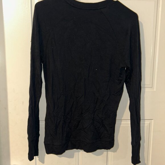 Crewneck - Picture 2 of 2